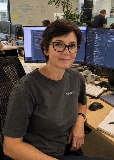 Sophia Bennett, Founder & CEO